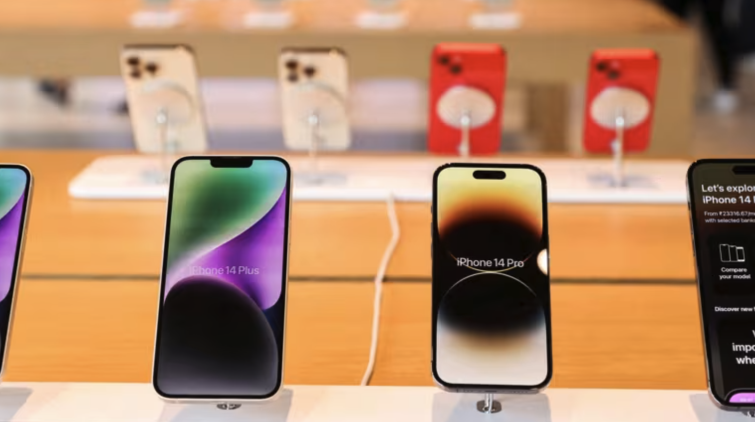 与时间赛跑 苹果、联想、戴尔等应对美关税措施曝光