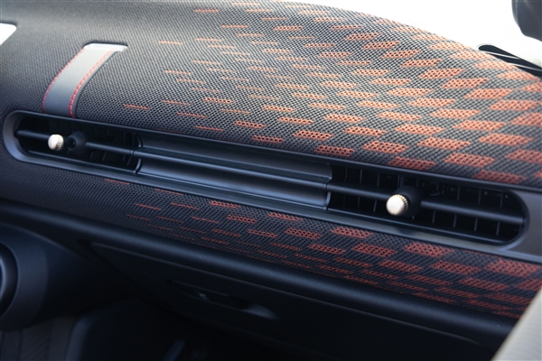 2025款MINI JCW敞篷版