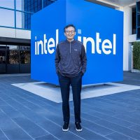 华人CEO上任第二把火！Intel将宣布裁员20%：超21000名员工失业
