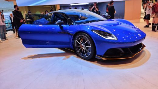 比亚迪首款概念跑车“腾势 Z”全球首秀