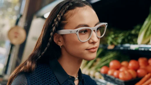 Meta向所有雷朋智能眼镜用户推出实时翻译功能