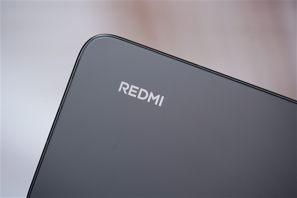 首发高通第四代骁龙8s！REDMI Turbo 4 Pro图赏