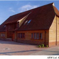 ARM成立40年 已授权出货2500亿片芯片