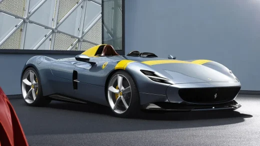 法拉利暗示将回归手动变速箱