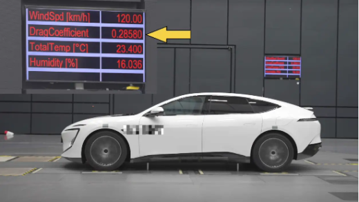 马斯克围观阿维塔“风阻门” 专家揭秘：测试如何暗箱操作？