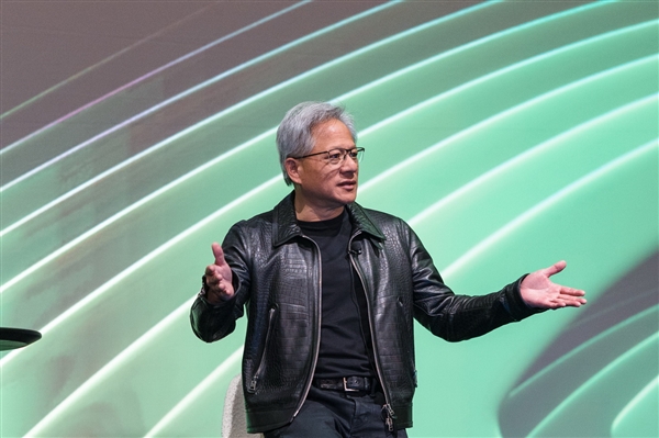 如何防止先进芯片流入中国 黄仁勋：GPU是非常庞大的系统 非常容易追踪