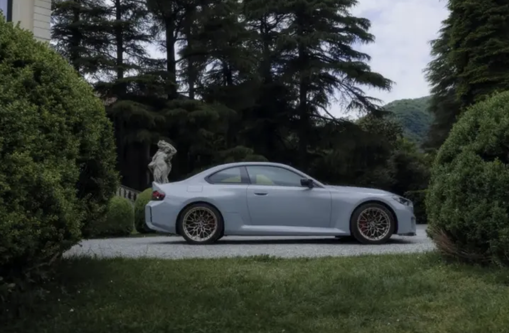 全新宝马M2 CS首发亮相 双涡轮直六带来500+马力