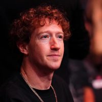 刚刚2岁的Llama，“爸妈”都跑了，小扎手拆Meta AI，LeCun保持独立