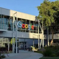 Google和百度再度踏入同一条河流