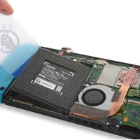 iFixit 更新任天堂 Switch 可修复性评分：4/10，相比 2017 年下调 4 分