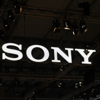 索尼PS推出Project Defiant控制器：专为格斗游戏打造