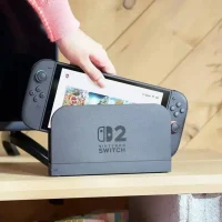 Switch 2的对手不只新PSP，还有每个人兜里的它