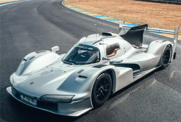 全球仅一台！保时捷963 RSP公路版发布：基于勒芒赛车打造