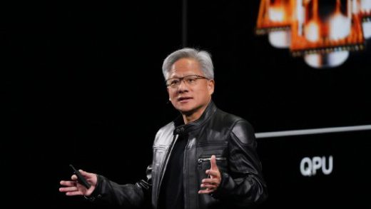 黄仁勋：中国的能源非常充足 可用更多芯片并行来解决问题