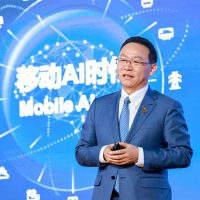 华为汪涛：到2030年 预计全球近30亿AI机器人将进入工厂和家庭