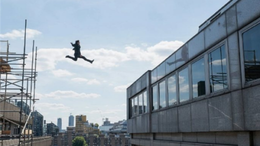 最受赞赏、收入最高的演员之一！汤姆克鲁斯获奥斯卡终身成就奖