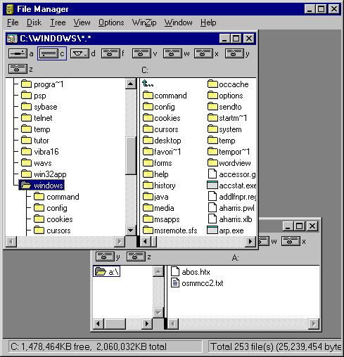 我在苹果的「液态玻璃」里，看到了未来十年的 iPhone