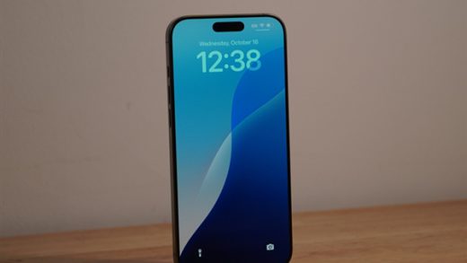 iPhone 18系列正面曝光：标准版药丸屏 Pro版单挖孔