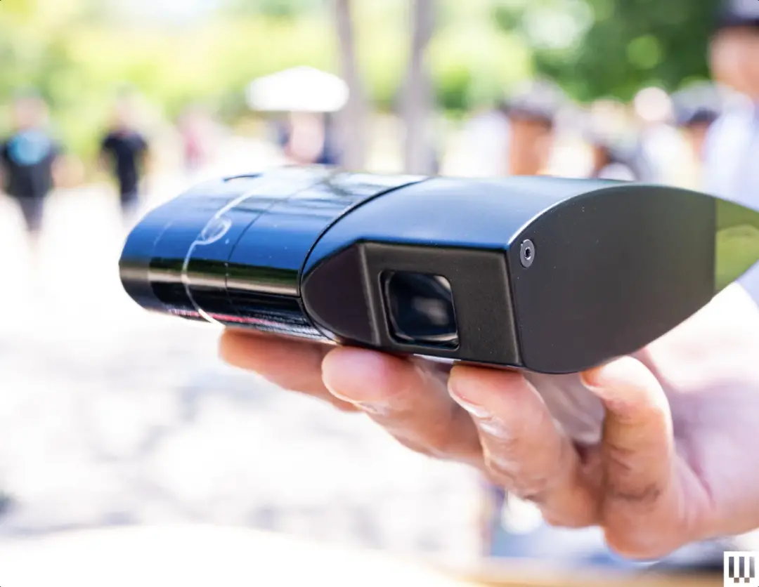 《F1》电影：布拉德·皮特主演，价值 3 亿刀的 iPhone 广告