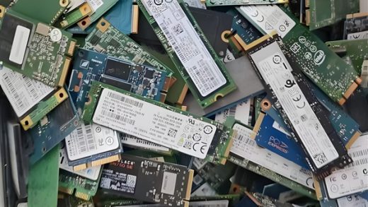 只看3000MB/s买到的固态不如机械硬盘