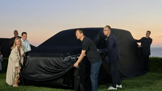 FF发布首款车型FX Super One：搭载全球首个FF超级智脸系统