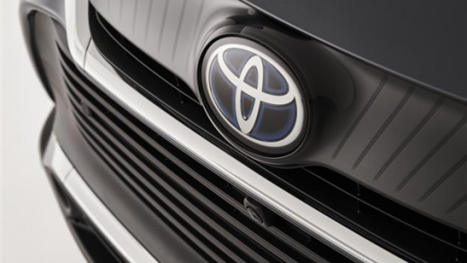 比亚迪让丰田坐不住了！丰田决定大改电动车战略