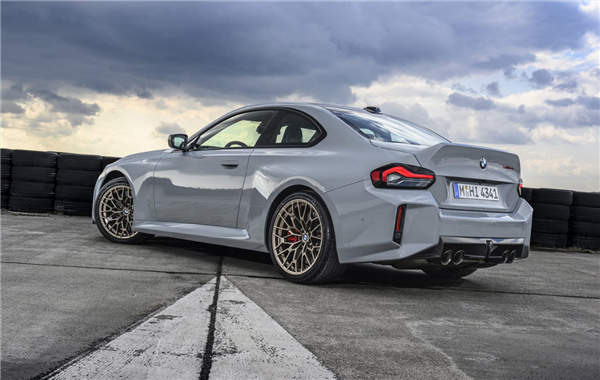 7分25秒534干翻奥迪！全新宝马M2 CS成纽北最速紧凑型车