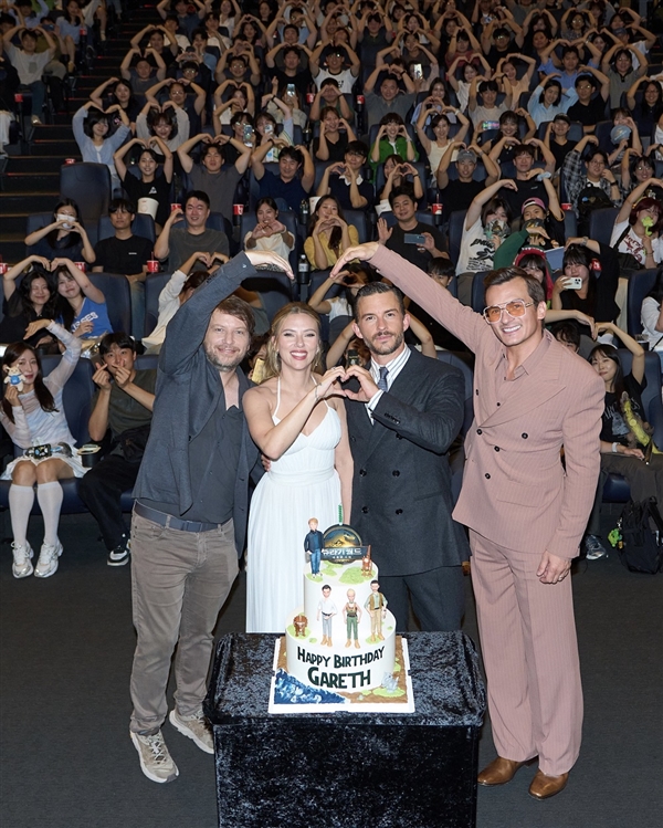 《侏罗纪世界：重生》创年内进口片首映记录