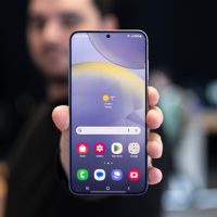 三星苹果全面同步！Galaxy S26+被砍：超薄Edge取而代之