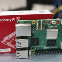 Ubuntu 25.10 Raspberry Pi 镜像将更加精简