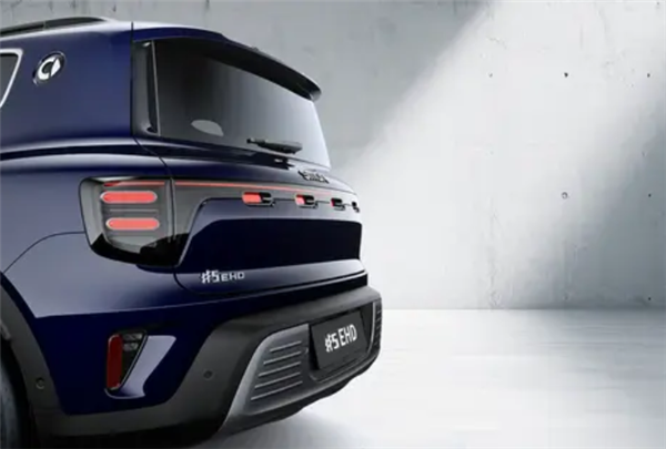 Smart首款插混来了！精灵#5 EHD曝光：1.5T+208km纯电续航