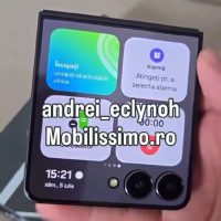 三星Galaxy Z Flip7真机曝光：首次全面屏外屏 自研芯旗舰