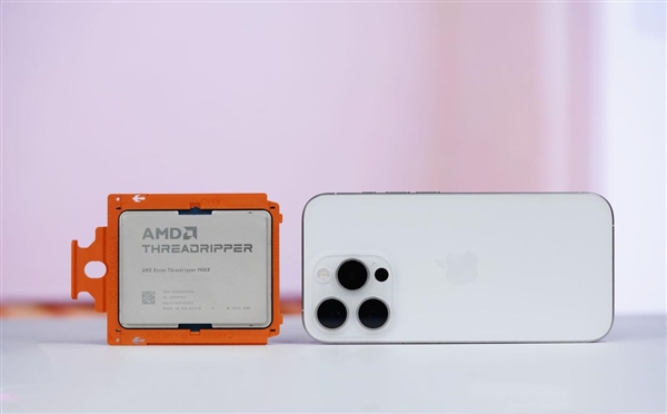最强桌面CPU！AMD锐龙线程撕裂者9970X/9980X图赏