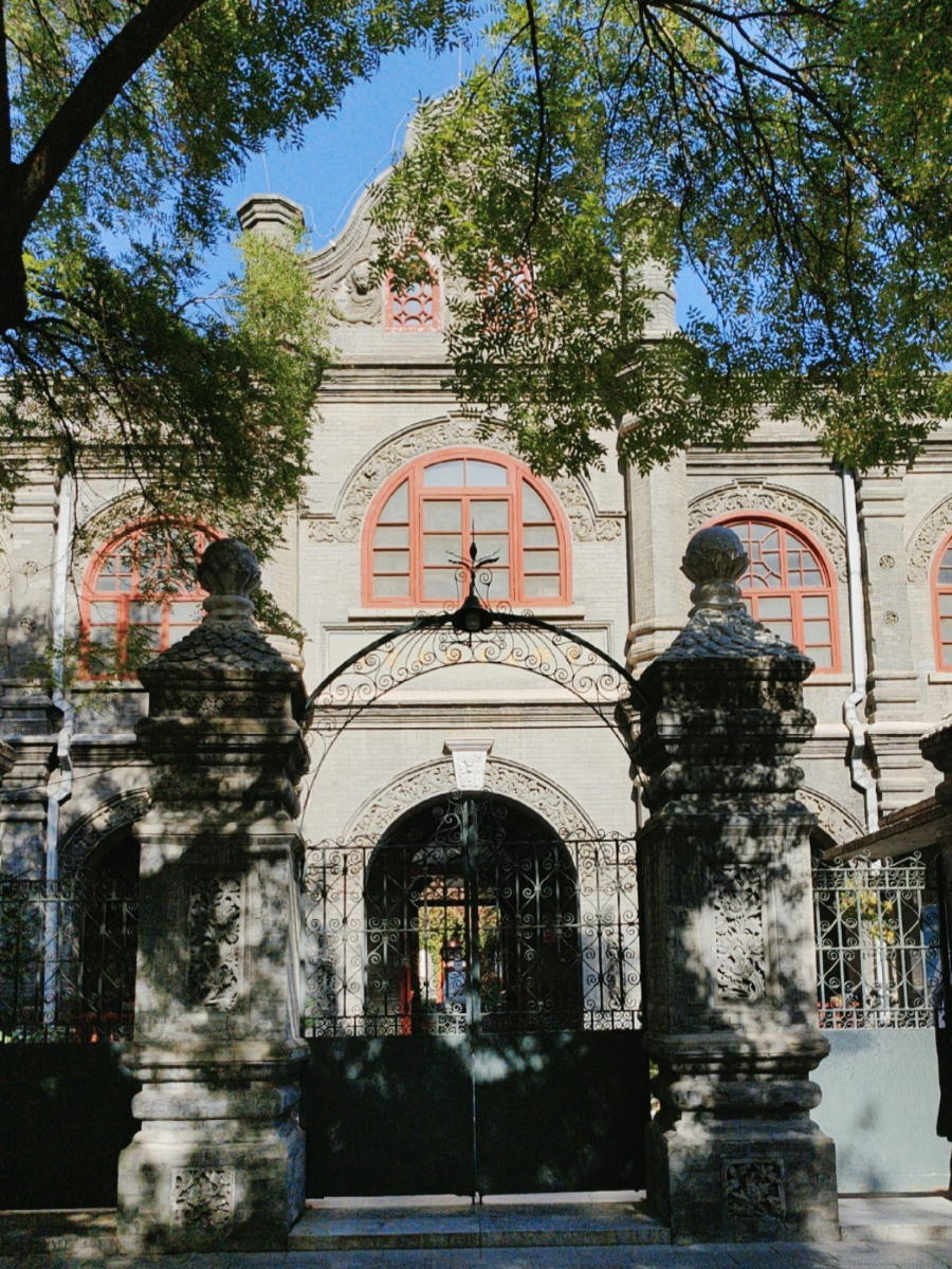 周树人到鲁迅：一个觉醒者的精神蝶变