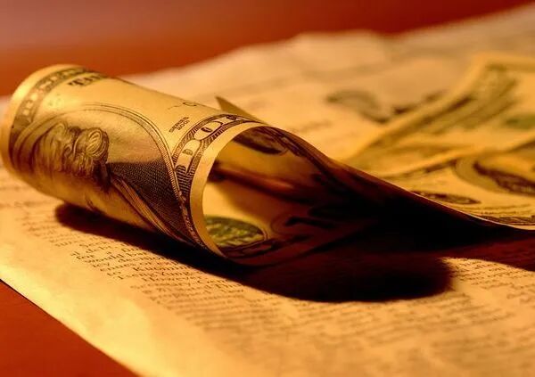 “对钱没概念”有多可怕？小心别掉进消费陷阱里了