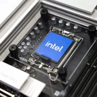 英特尔：2026年将是制造技术重要一年 14A工艺成败或见分晓
