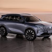 燃油车不会被干掉！长安汽车执行副总裁：未来35%的用户仍选