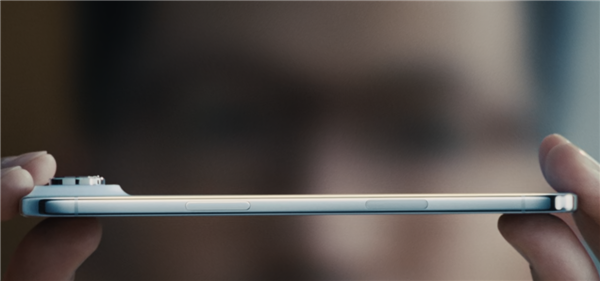 苹果史上最薄iPhone！iPhone Air正式发布：仅5.6毫米 全球统一eSIM