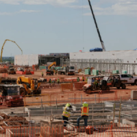 OpenAI价值5000亿美元星际之门项目中的第一个数据中心在得州启用