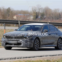 宝马放大招：两年砸出40款新车，刷新豪华车“上新速度”