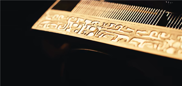 揭秘全球唯一黄金版RTX 5090D！6公斤黄金 神秘大佬买走