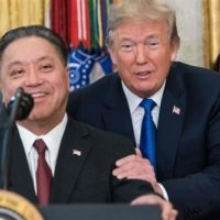 OpenAI号称有花不完的钱！AI泡沫似曾相识 发人深思