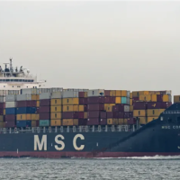 中国收取美国货轮靠港费用第一单：超1200万元