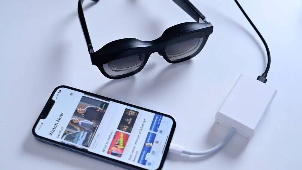 从 Meta 拆解、苹果眼镜爆料，看「不科幻但好用」的 AR 眼镜