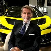 兰博基尼暂缓全面电动化 CEO称客户仍渴望燃油“声浪与激情”