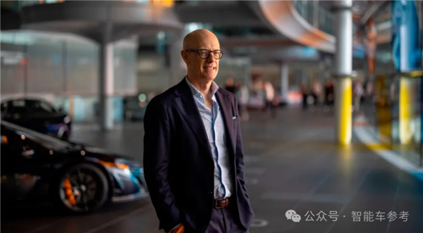 大家不再买保时捷 十年功勋CEO下岗了