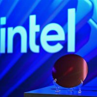 Intel 14A工艺冲击代工：客户初步反馈令人鼓舞！