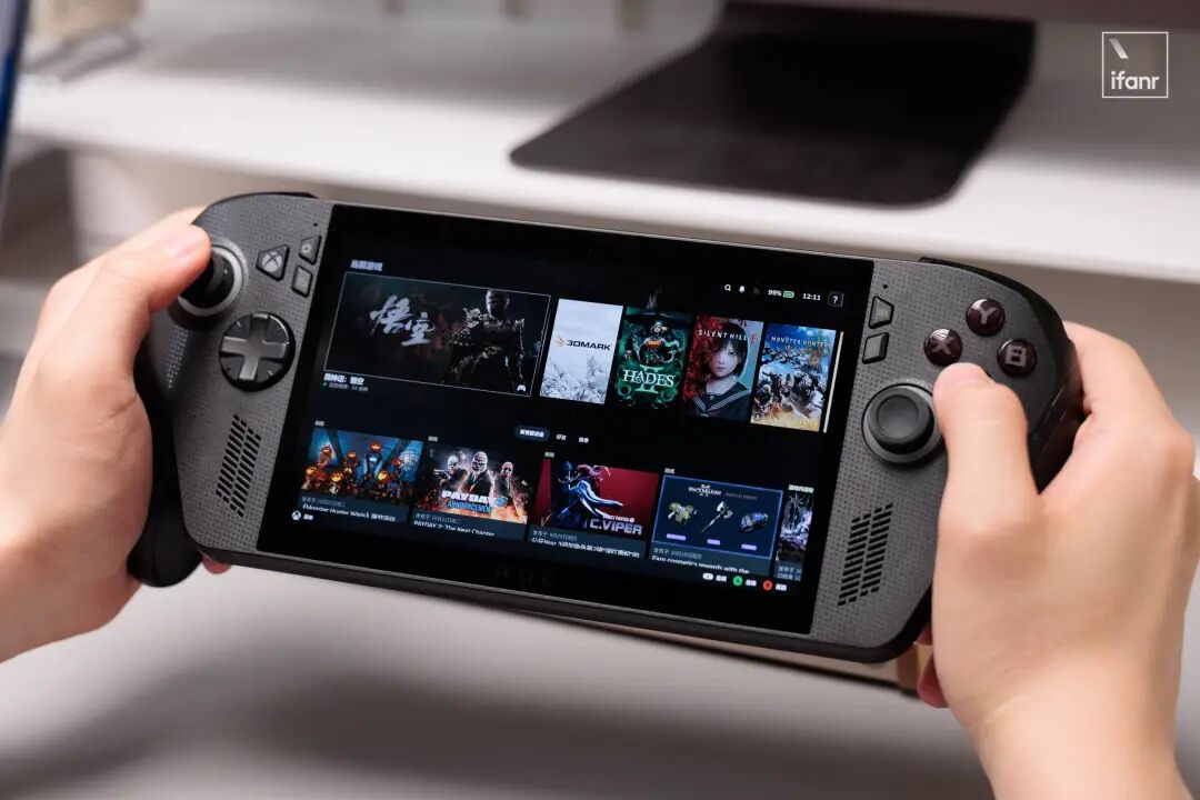 ROG XBOX 掌机 X 体验：不是真「原生」 XBOX 掌机，但已经很棒了