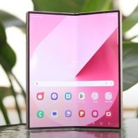 安卓首款！三星三折叠屏将在本周亮相