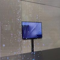 华为唯一对手：三星三折叠屏实机首次公开展出！采用内折方案